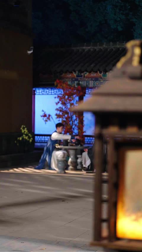 الحلقة 1 - لا تخافي يا آنسة، لي باعٌ في القتال